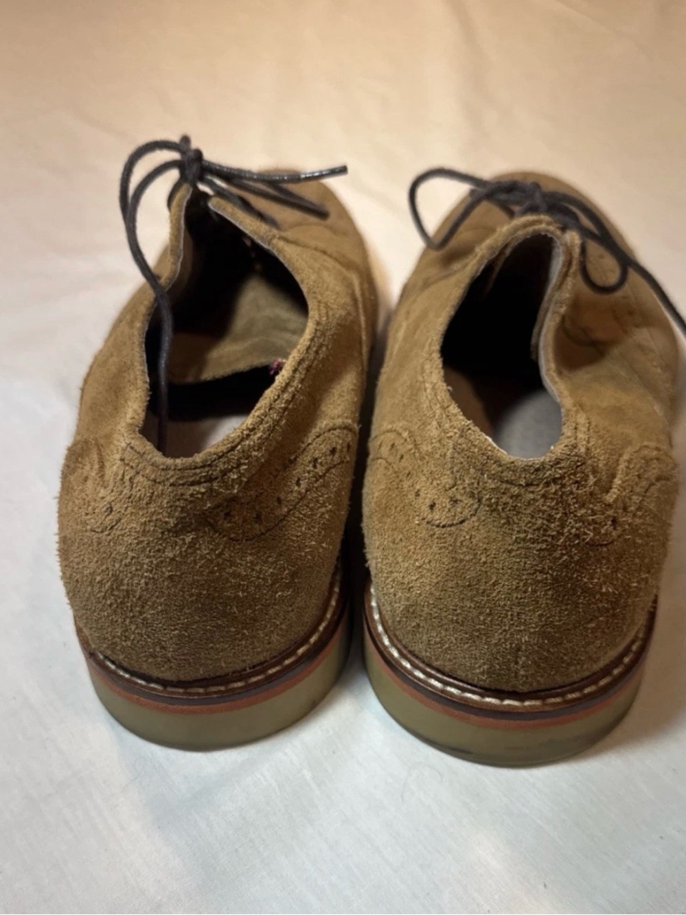 BANANA REPUBLIC Suede Leather Wingtip Dress Shoes Mens 10.5 - Picture 3 of 4